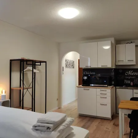 Schicke Wohnung In Stadtnaehe Würzburg Esterno foto